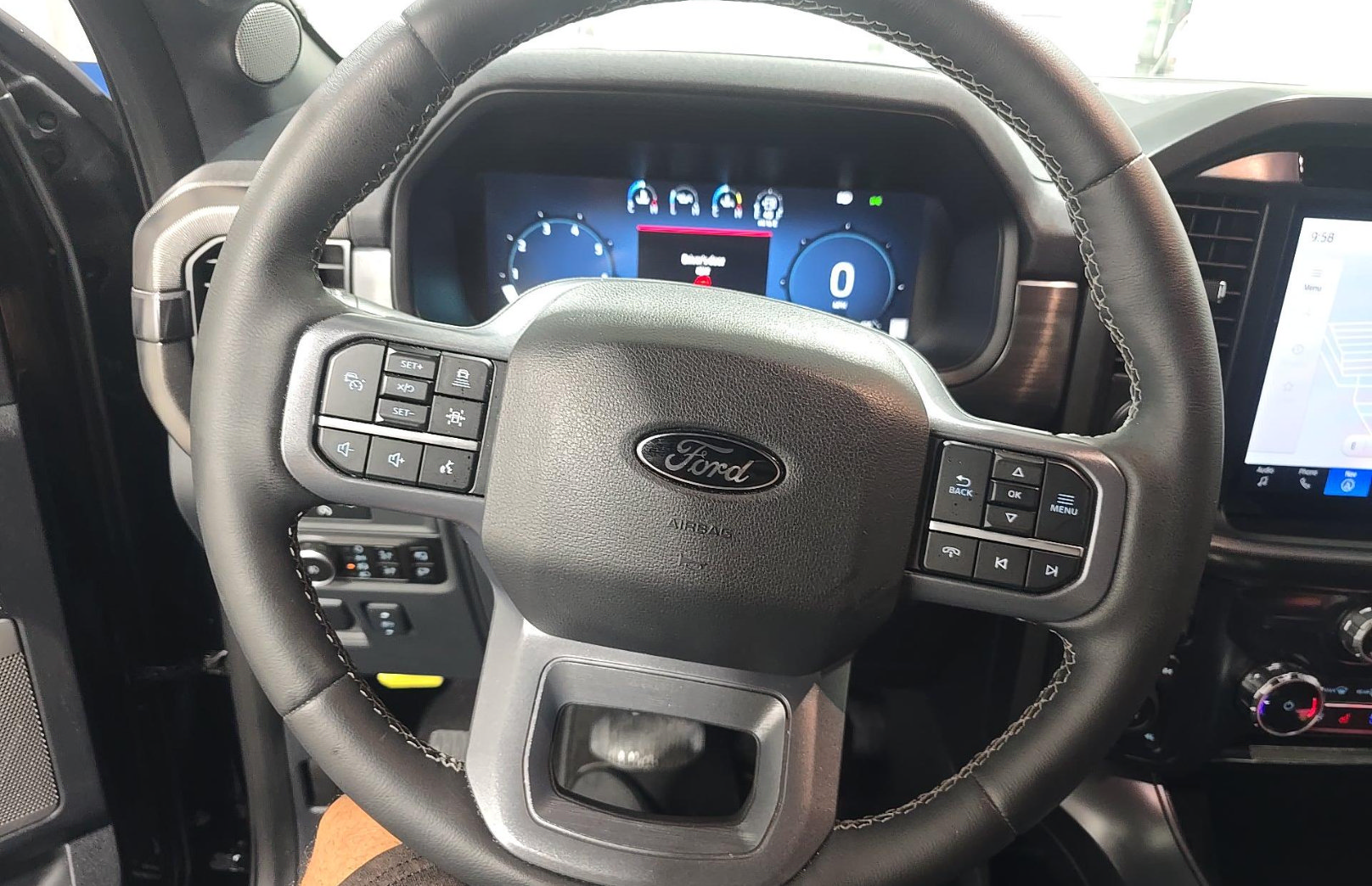 Used 2025 Ford F150 Lariat w/ Bed Utility Package AWD/4WD image 10