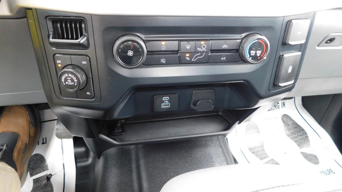 Used 2022 Ford F150 XL w/ Equipment Group 101A High image 14