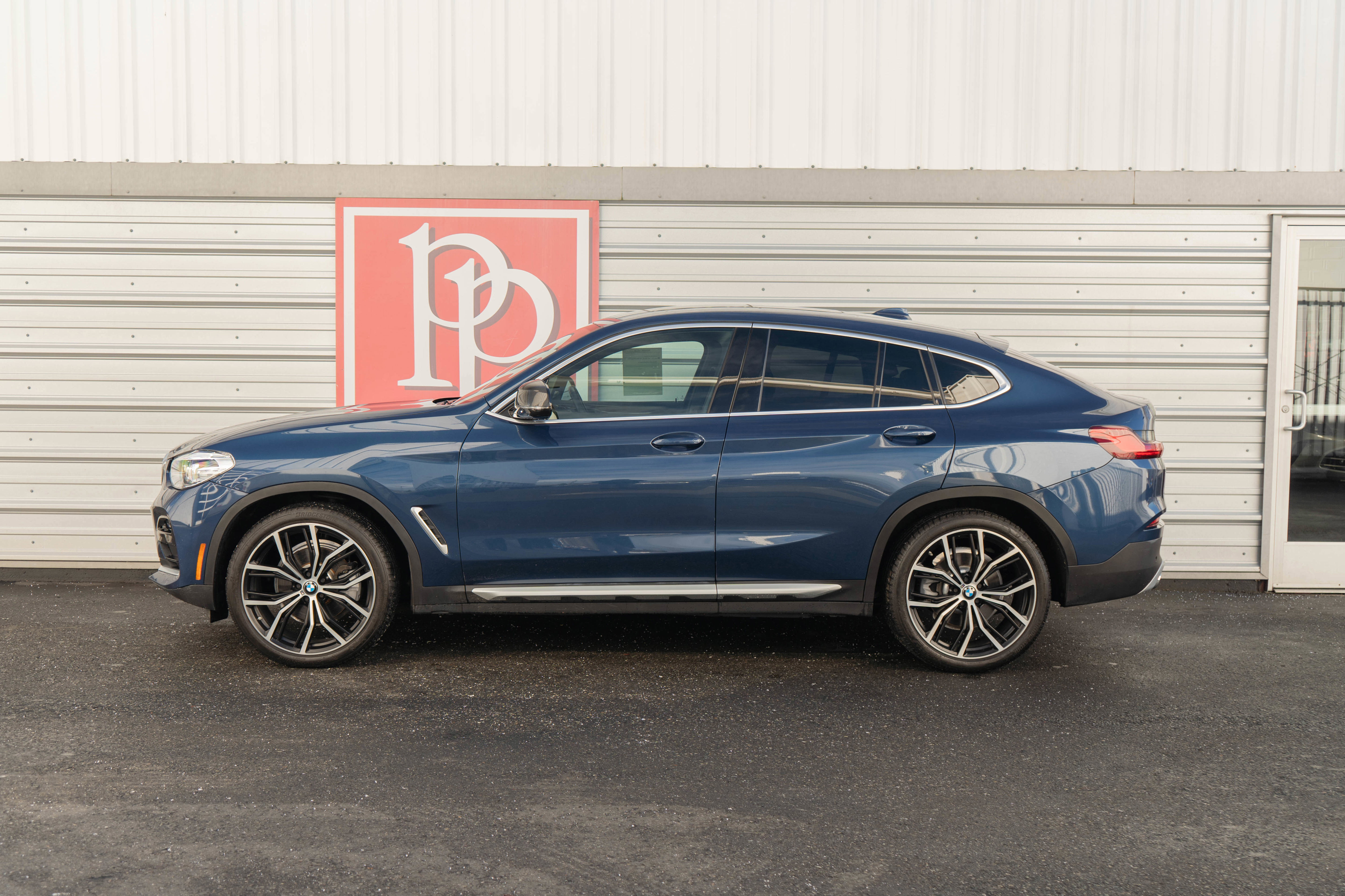 Used 2020 BMW X4 xDrive30i w/ Convenience Package image 40