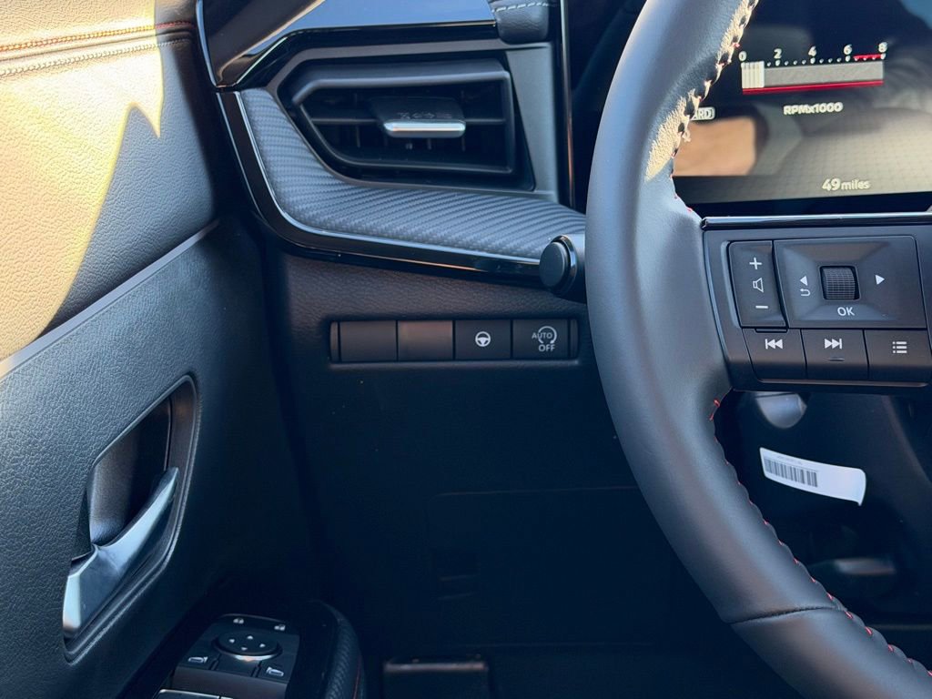 New 2026 Nissan Kicks SR image 23