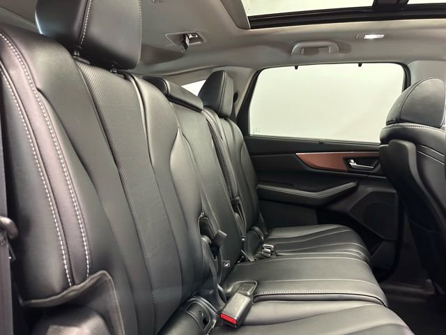 Used 2023 Acura MDX SH-AWD w/ Technology Package image 12