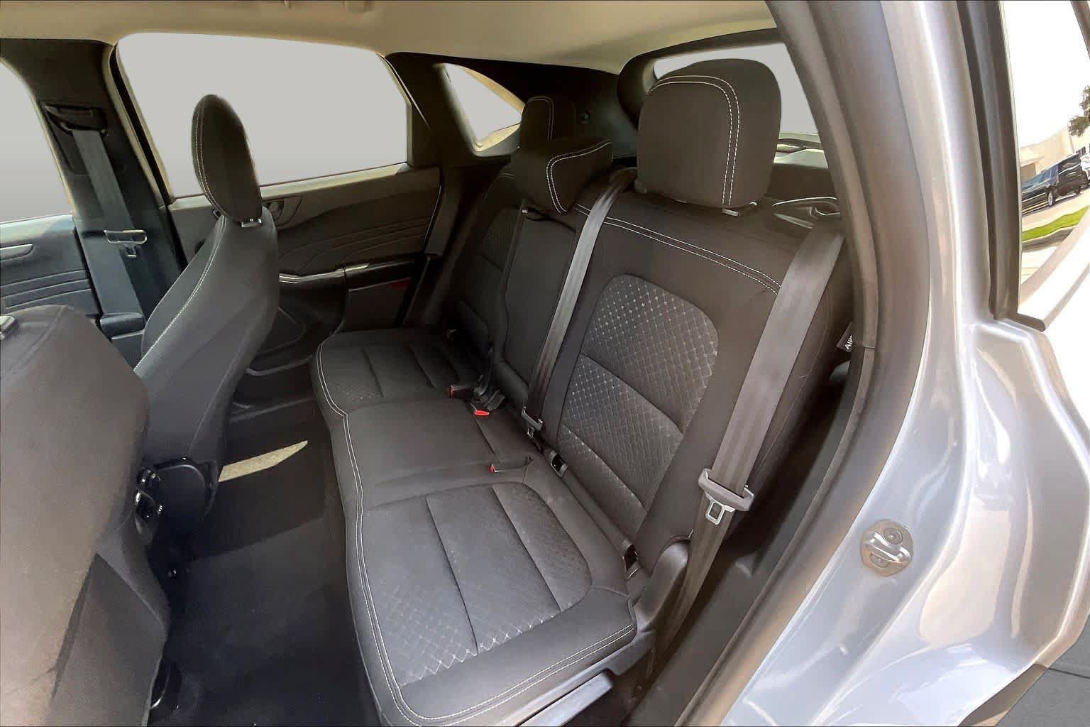 Used 2025 Ford Escape Active AWD/4WD image 20