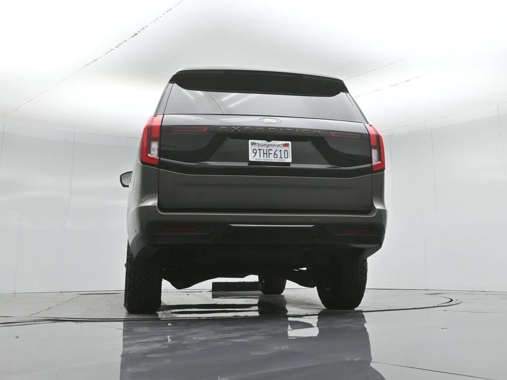 Used 2025 Ford Expedition Tremor AWD/4WD image 53