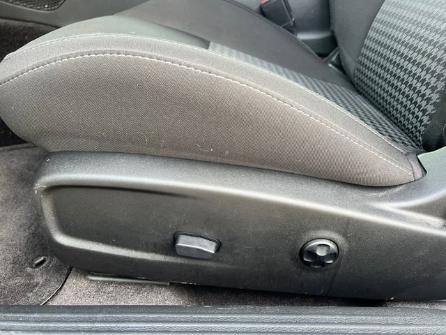 Used 2018 Dodge Challenger T/A image 19