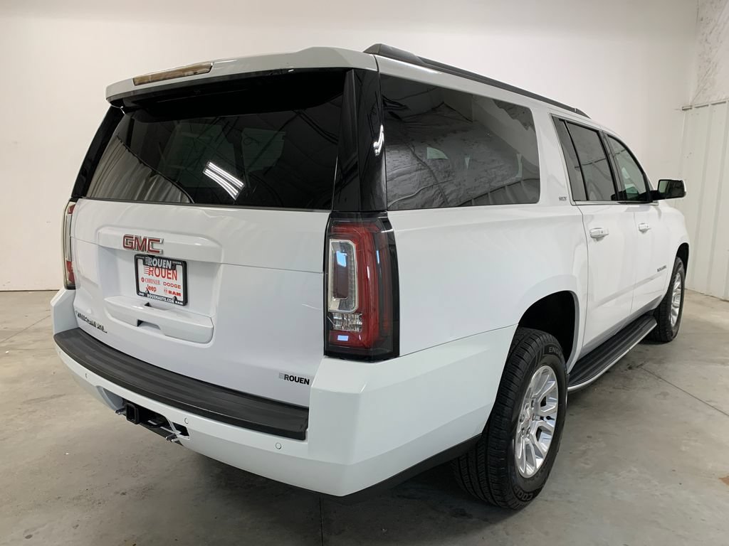 Used 2020 GMC Yukon XL SLT w/ Open Road Package AWD/4WD image 31