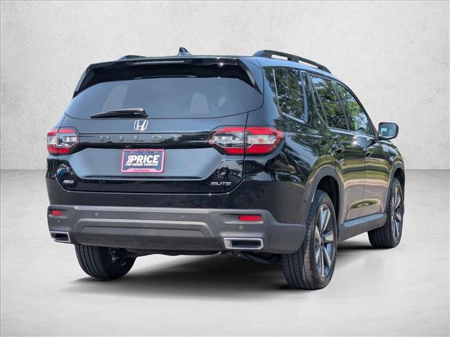 Used 2025 Honda Pilot Elite image 5