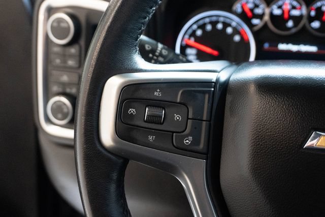 Used 2022 Chevrolet Silverado 1500 LT AWD/4WD image 25