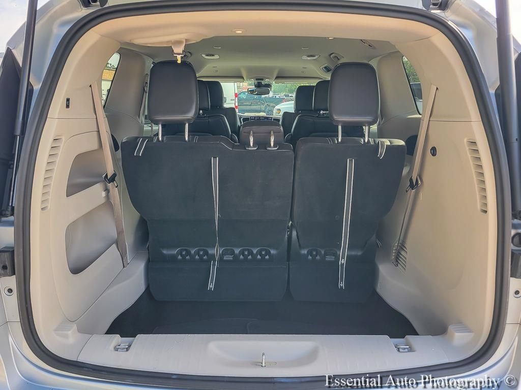 Certified 2023 Chrysler Pacifica Touring-L FWD image 26