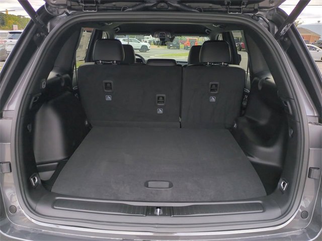 New 2025 Jeep Grand Cherokee Limited w/ Trailer Tow Package image 13