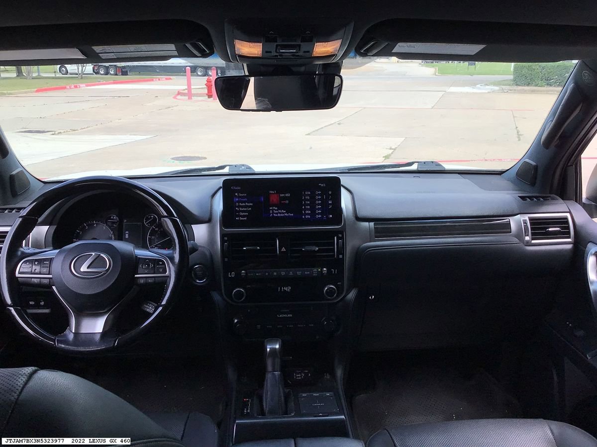 Used 2022 Lexus GX 460 Premium w/ Premium Plus Package AWD/4WD image 13