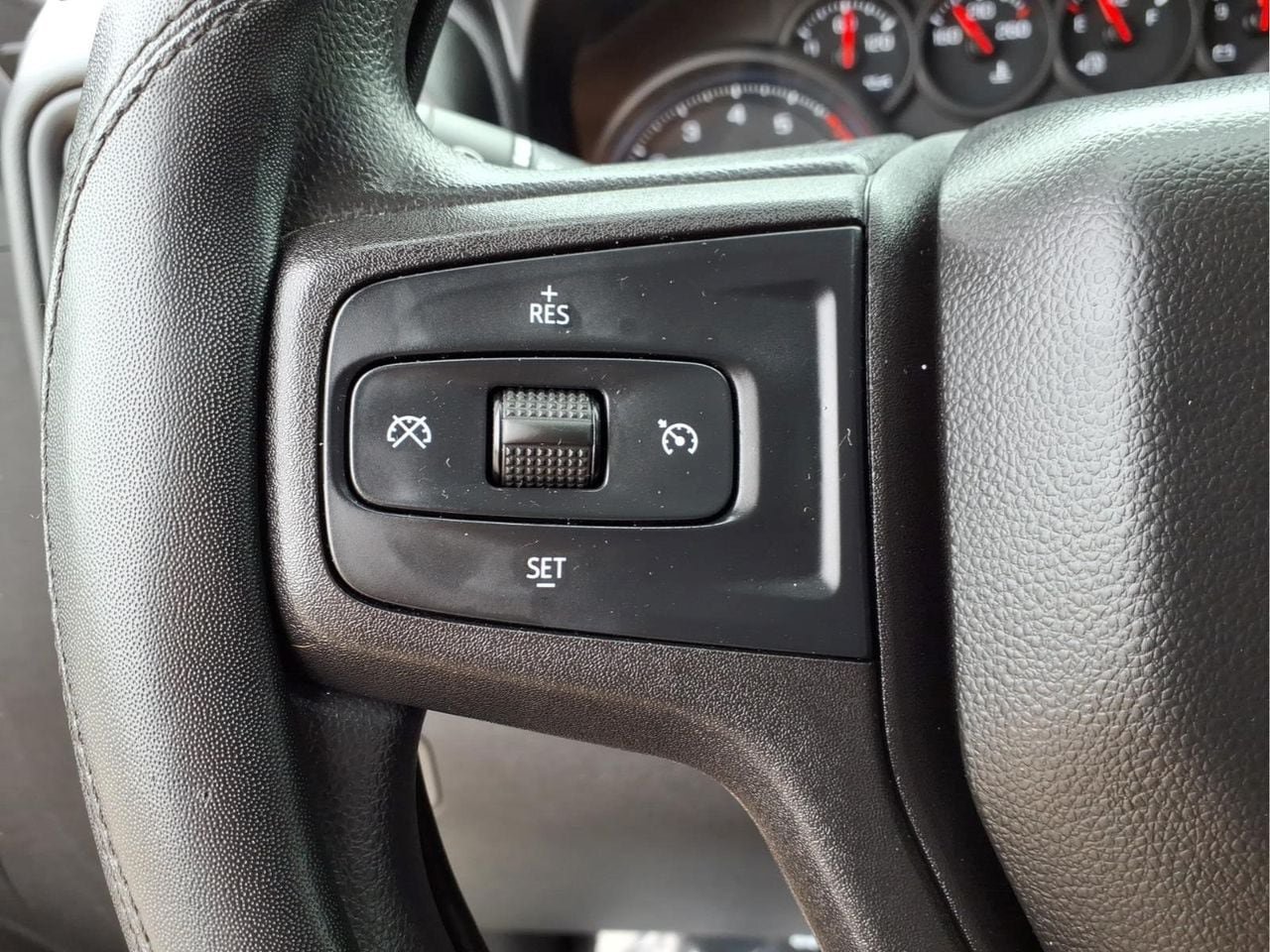 Used 2020 Chevrolet Silverado 1500 Custom Trail Boss w/ LPO, Dark Essentials Package AWD/4WD image 23