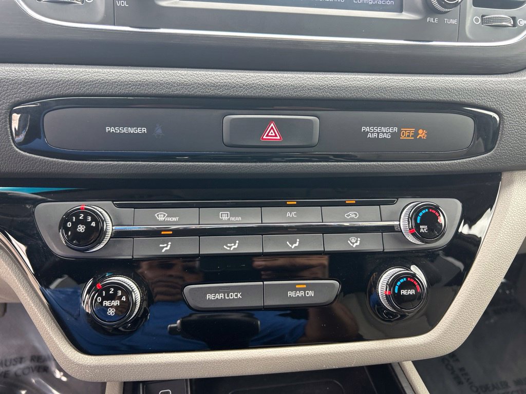 Used 2020 Kia Sedona EX FWD image 37