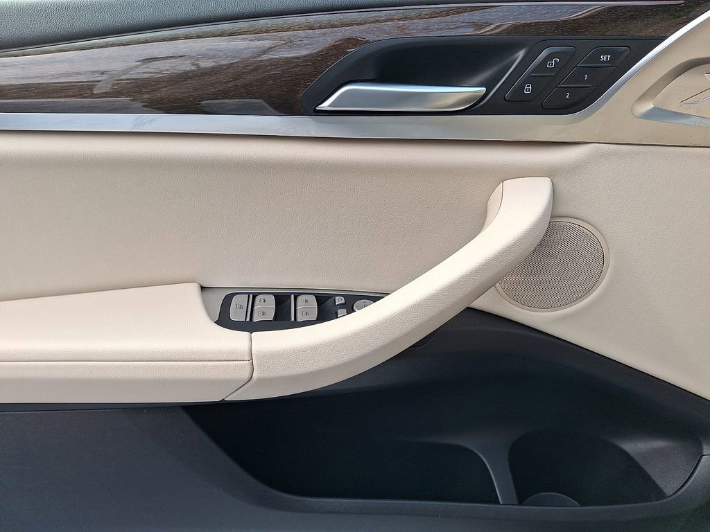 Certified 2022 BMW X3 xDrive30i w/ Convenience Package image 8