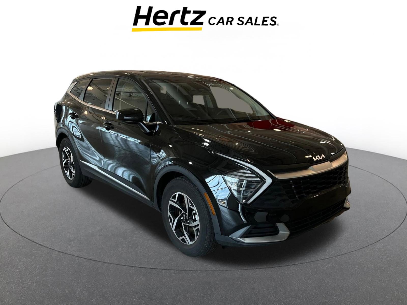 Used 2025 Kia Sportage LX image 1