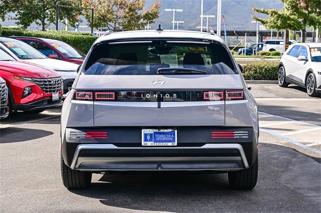 Certified 2025 Hyundai Ioniq 5 SEL image 6