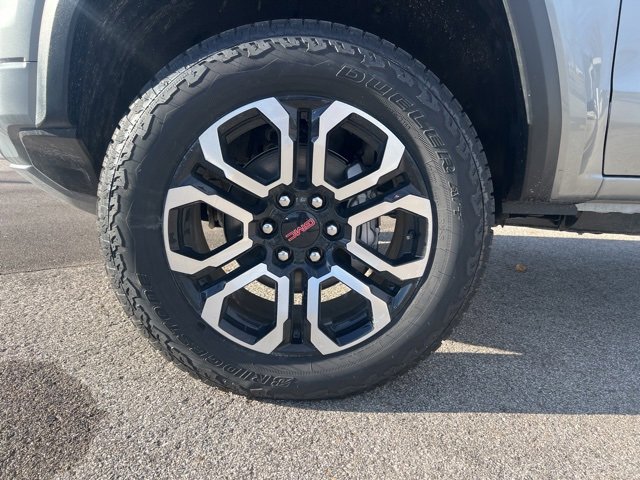 New 2026 GMC Canyon AT4 w/ Nightfall Essentials Package image 10