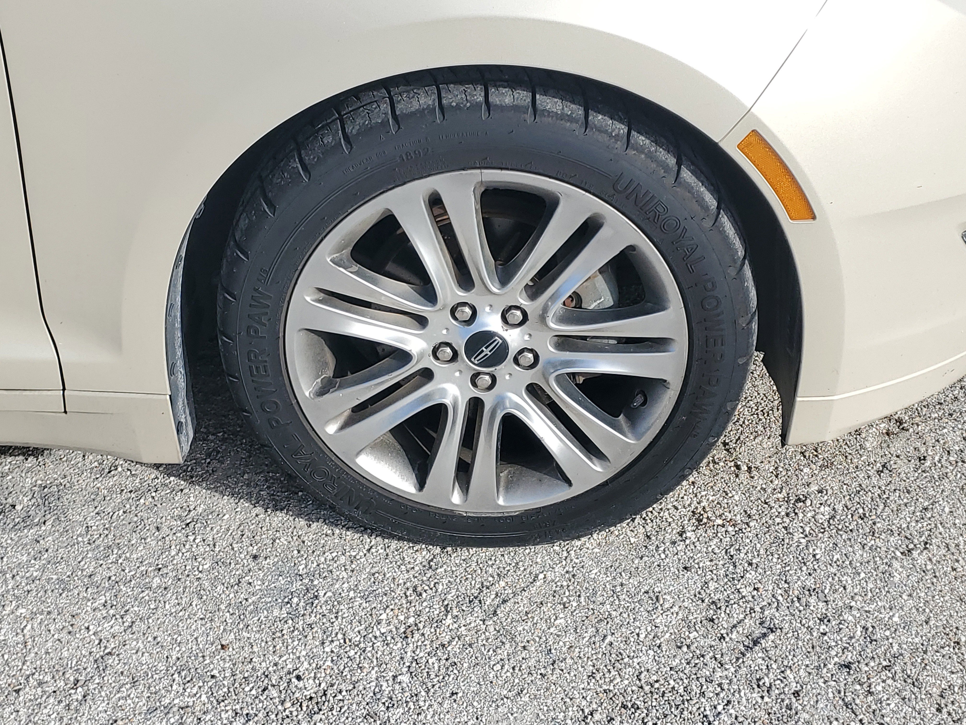 Used 2014 Lincoln MKZ Hybrid w/ Equipment Group 202A Reserve image 7