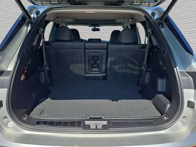 Used 2023 Mitsubishi Outlander 4WD Plug-In Hybrid image 13