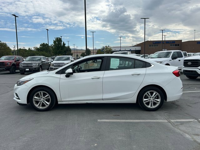 Used 2018 Chevrolet Cruze LT image 7