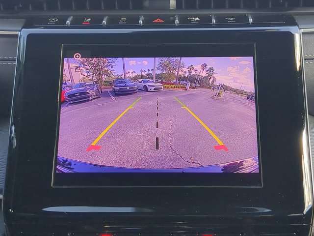 Certified 2025 Jeep Grand Cherokee Altitude AWD/4WD image 24