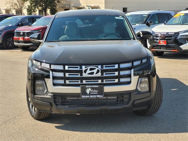 New 2025 Hyundai Santa Cruz SE image 2