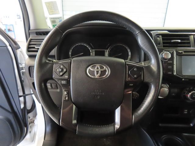 Used 2019 Toyota 4Runner TRD Off-Road Premium AWD/4WD image 9