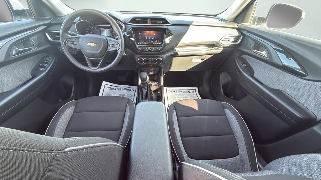 Used 2023 Chevrolet TrailBlazer LT w/ Convenience Package AWD/4WD image 29