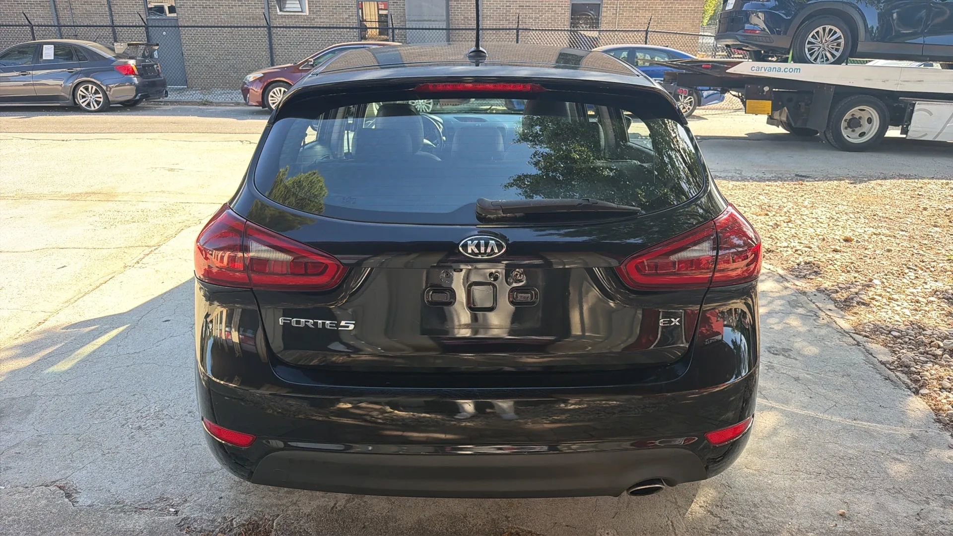 Used 2015 Kia Forte EX w/ EX Premium Package FWD image 4