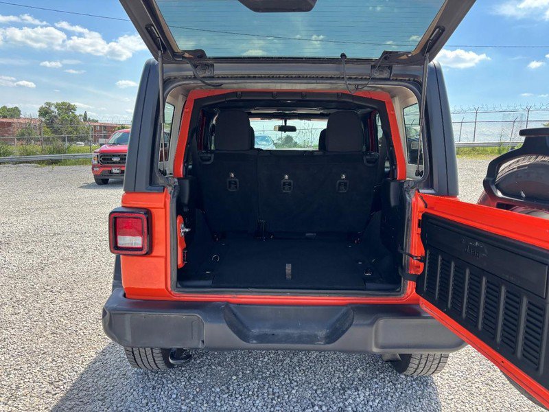 Used 2018 Jeep Wrangler Unlimited Sport S AWD/4WD image 11