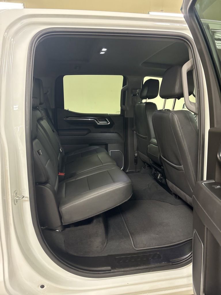 Used 2025 GMC Sierra 1500 SLT image 31
