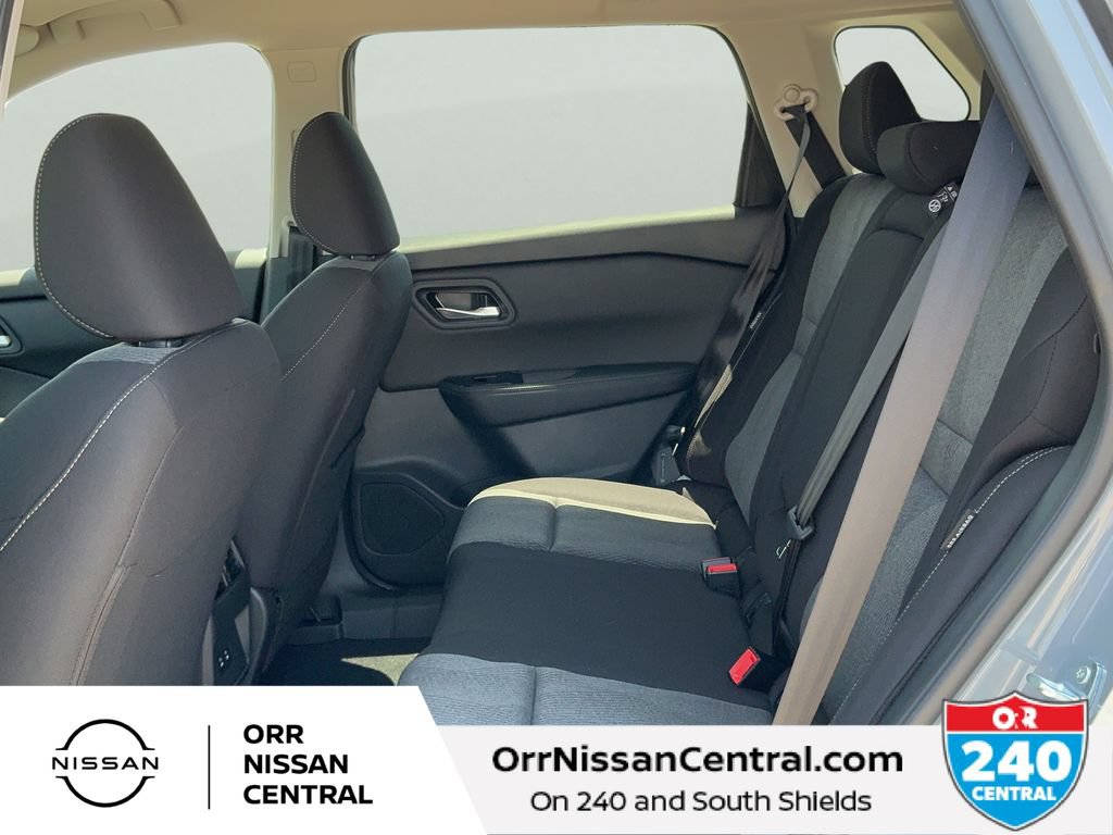 New 2026 Nissan Rogue SV FWD image 13
