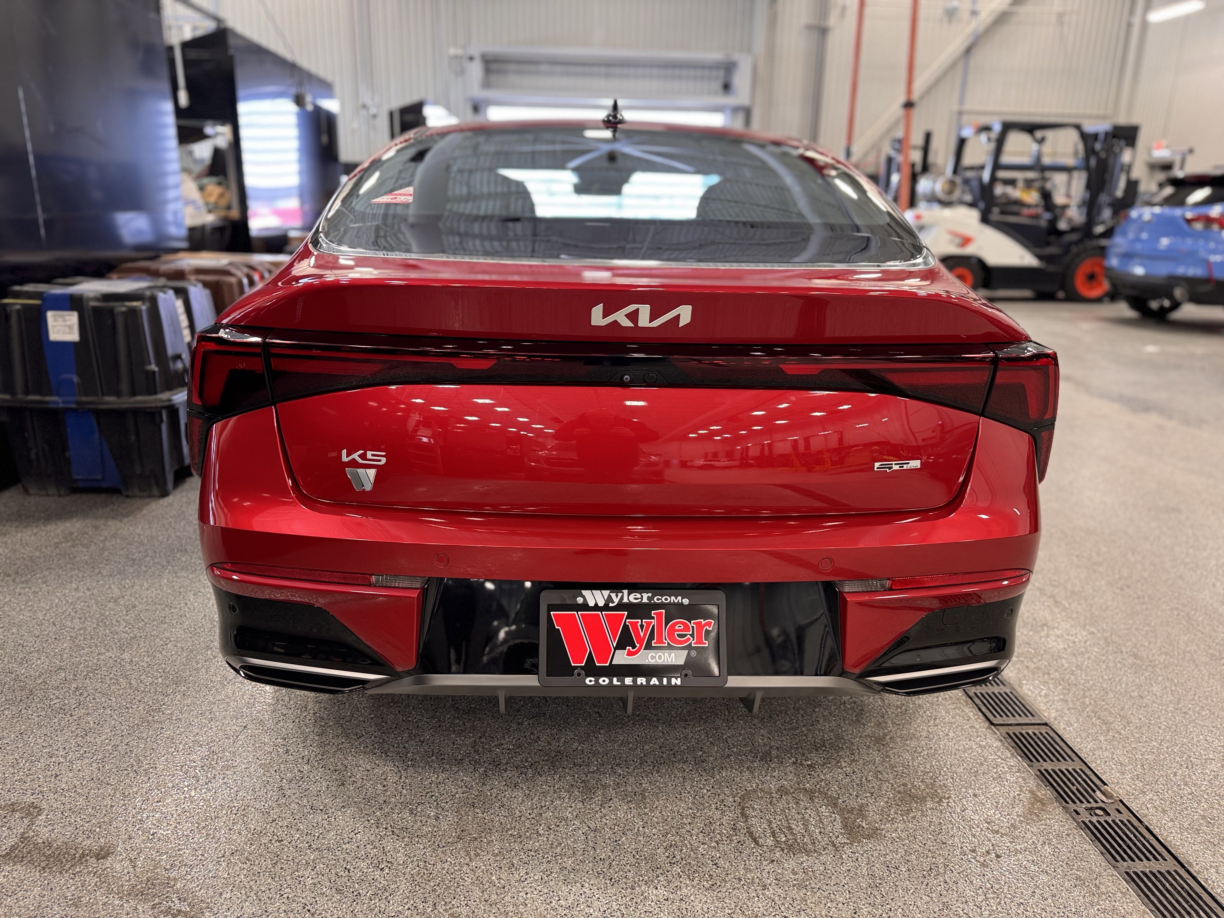 Certified 2025 Kia K5 GT-Line image 32