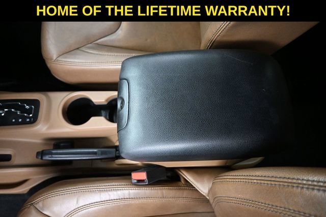 Used 2013 Jeep Wrangler Unlimited Rubicon w/ Connectivity Group AWD/4WD image 38