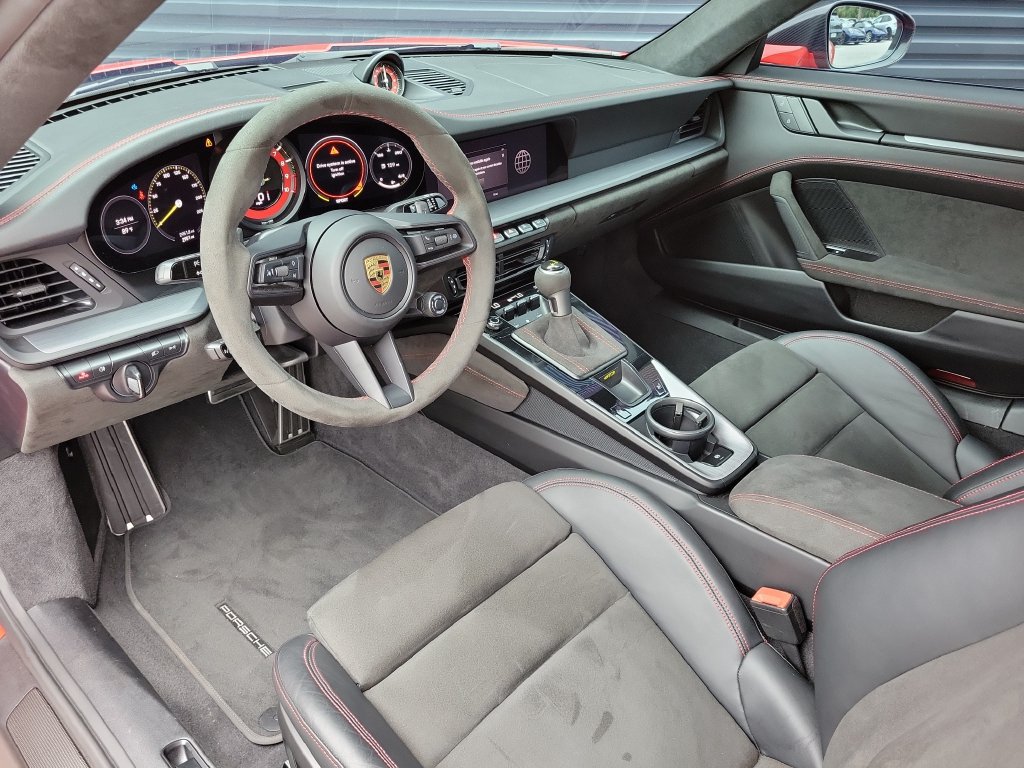 Certified 2022 Porsche 911 GT3 RWD image 4