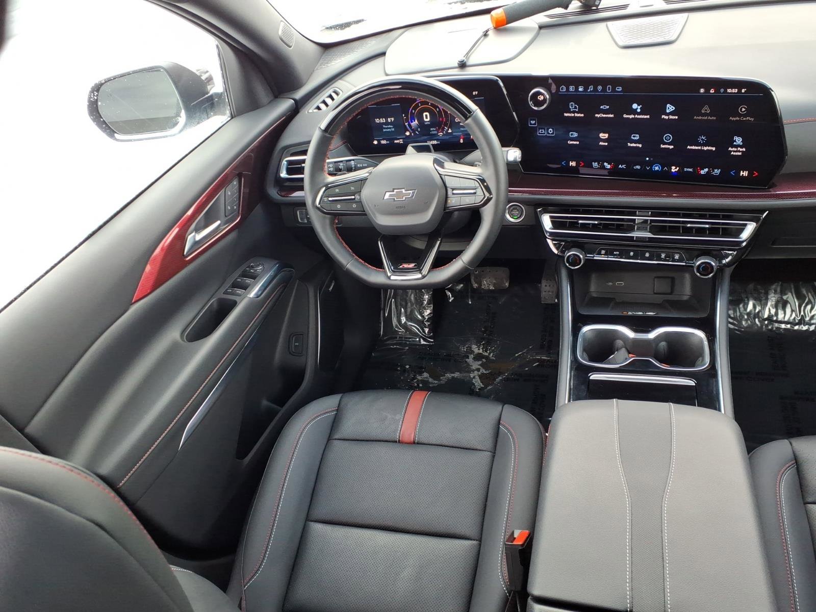 Certified 2025 Chevrolet Traverse RS w/ LPO, Floor Liner Package image 10