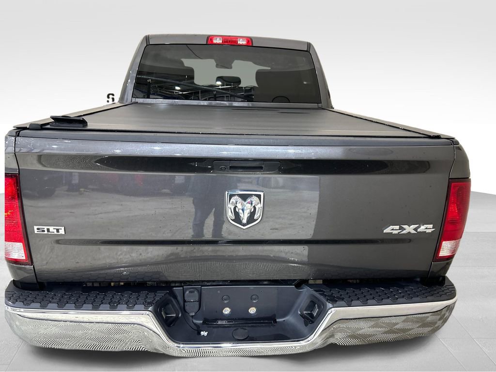 Used 2022 RAM 1500 Classic SLT AWD/4WD image 4