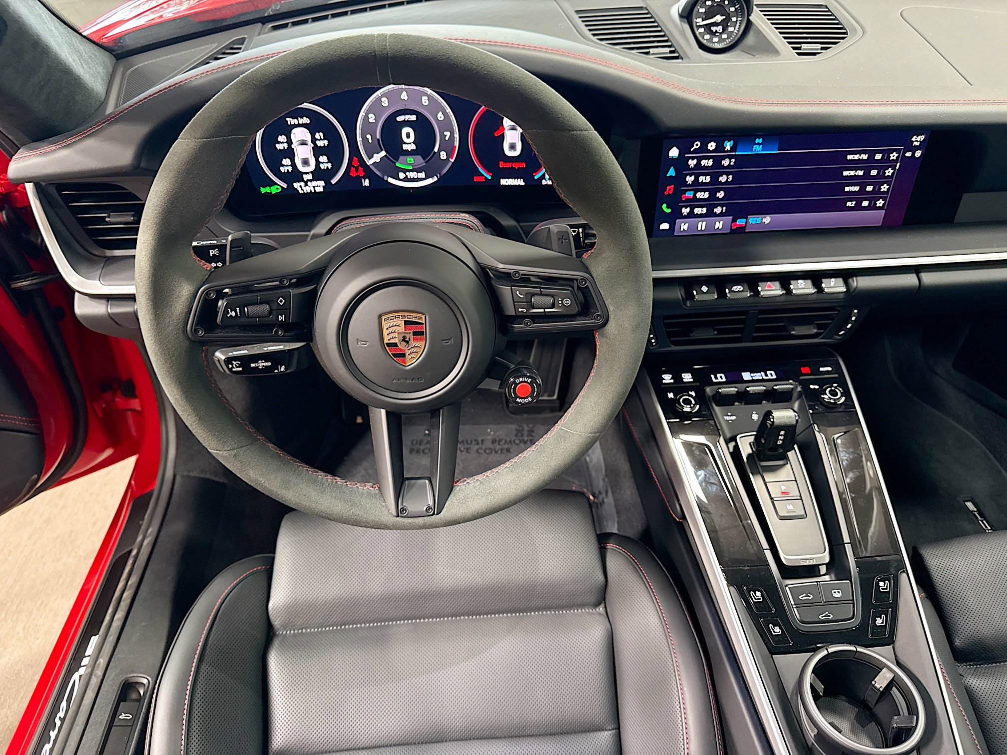 Certified 2026 Porsche 911 Carrera 4 GTS AWD/4WD image 16