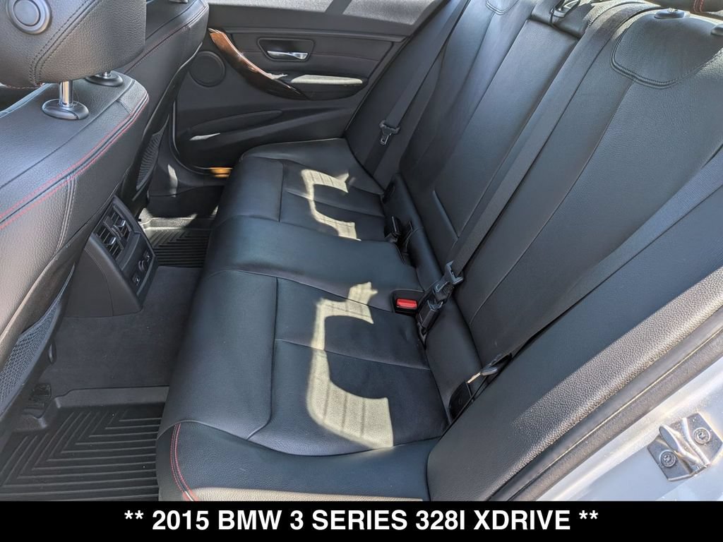 Used 2015 BMW 328i xDrive Sedan AWD/4WD image 3