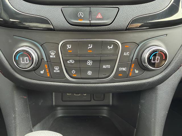 Used 2023 Chevrolet Equinox RS FWD image 22