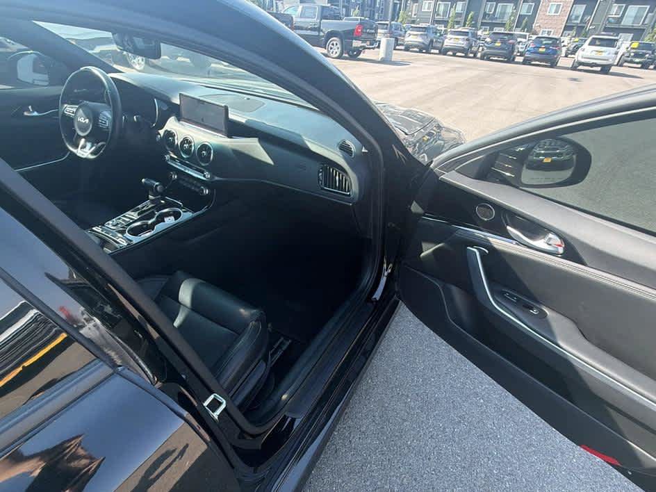 Used 2022 Kia Stinger GT-Line AWD/4WD image 29