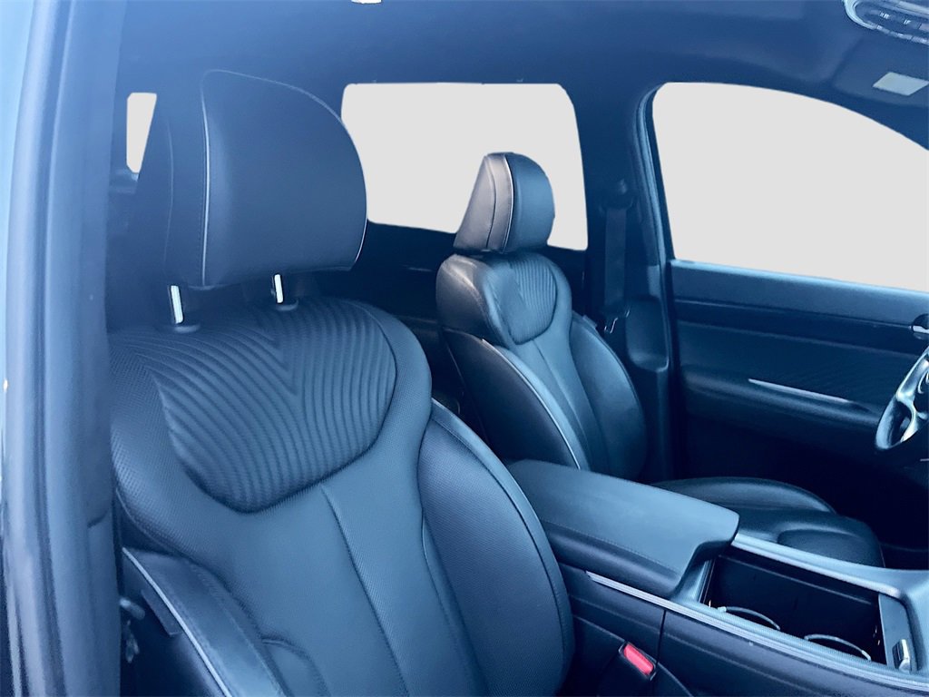 Used 2024 Hyundai Palisade Calligraphy image 31
