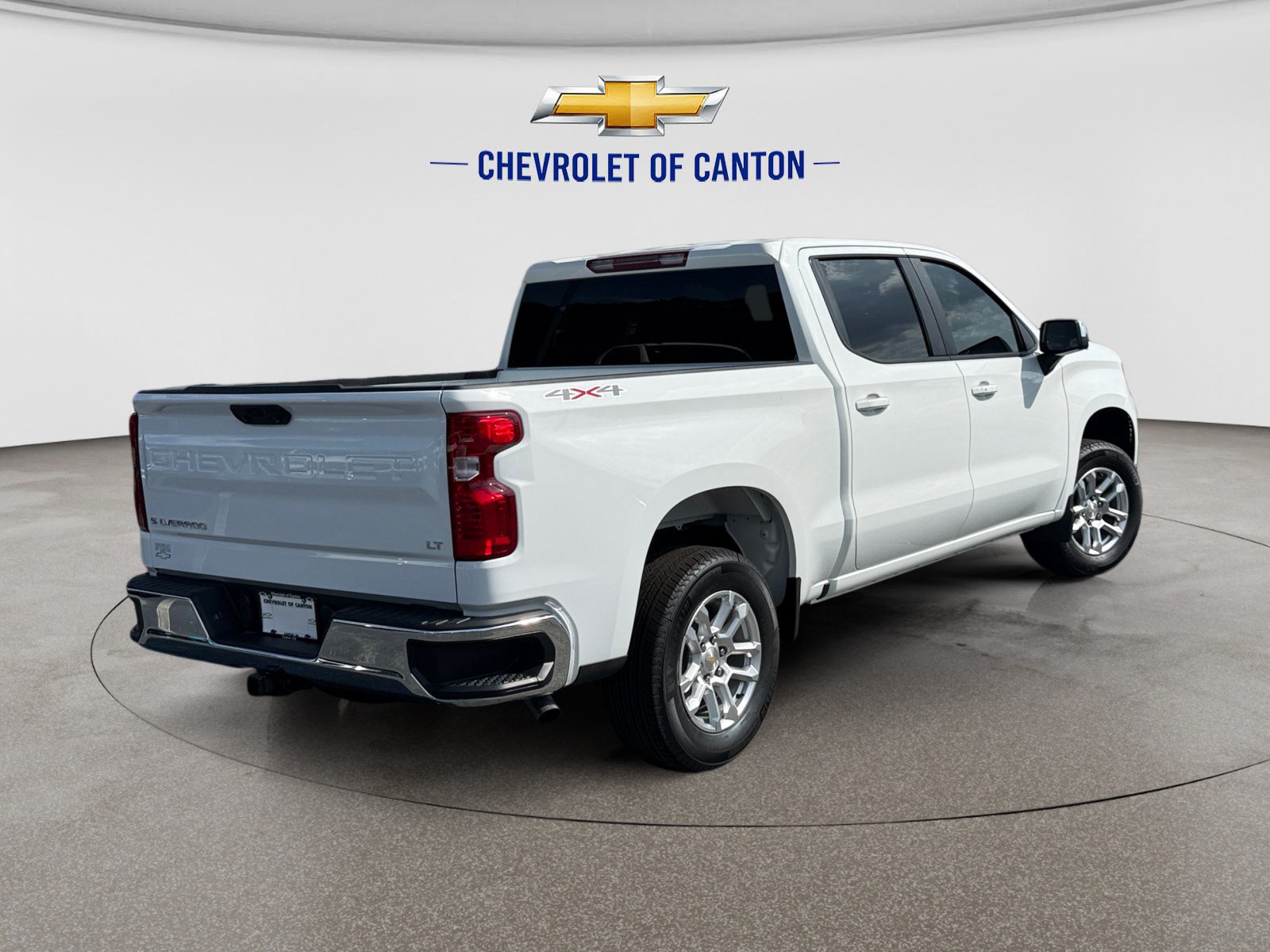 Used 2026 Chevrolet Silverado 1500 LT AWD/4WD image 5