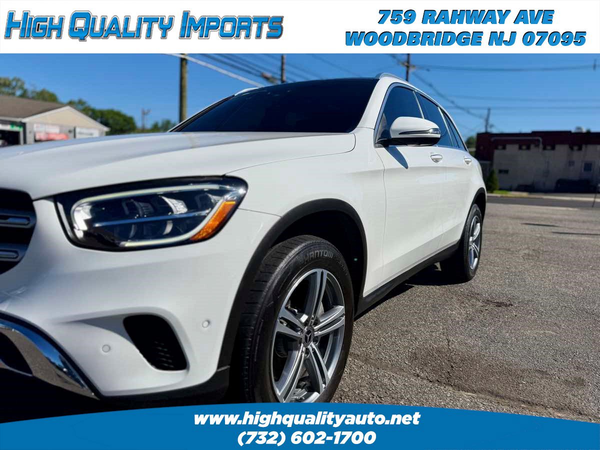 Used 2021 Mercedes-Benz GLC 300 4MATIC w/ Multimedia Package image 9