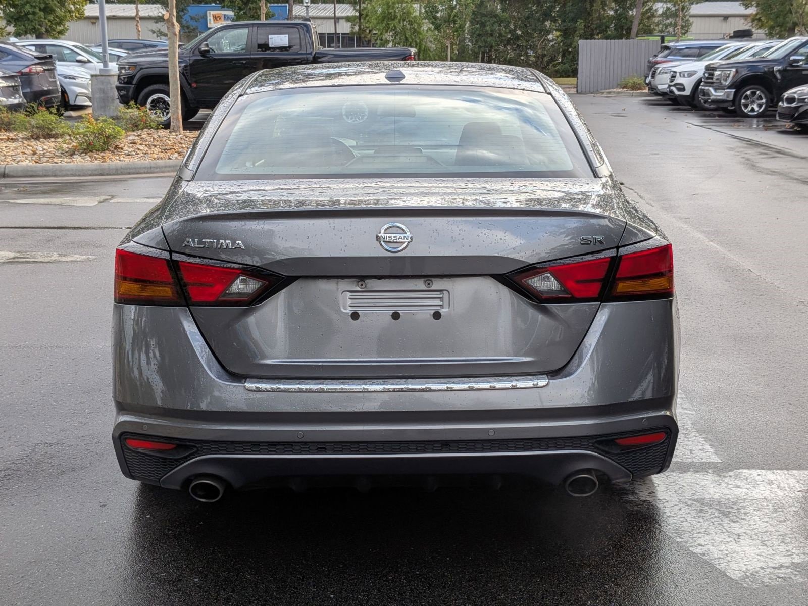 Used 2022 Nissan Altima 2.5 SR image 4