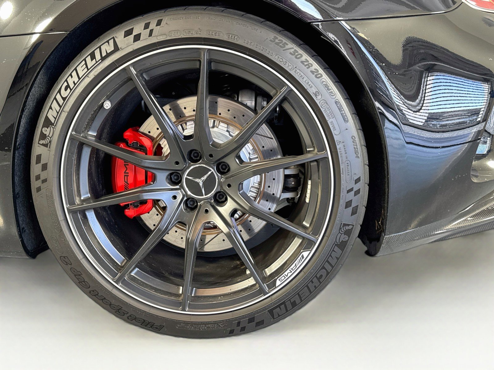 Used 2018 Mercedes-Benz AMG GT R image 26