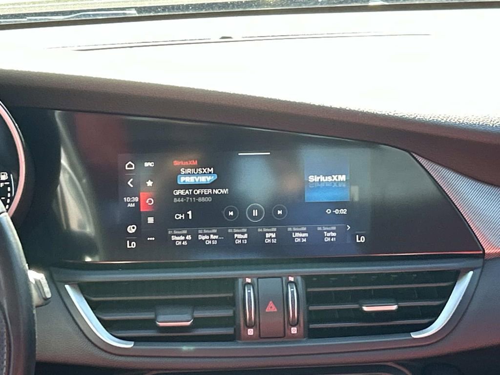 Used 2022 Alfa Romeo Giulia Veloce image 27