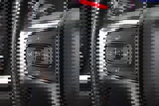 Used 2022 Chevrolet Silverado 1500 LT w/ Z71 Off-Road Package image 12