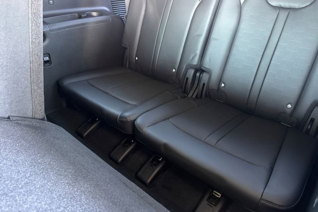 New 2026 Kia Sorento S w/ S Panoramic Sunroof Package image 18