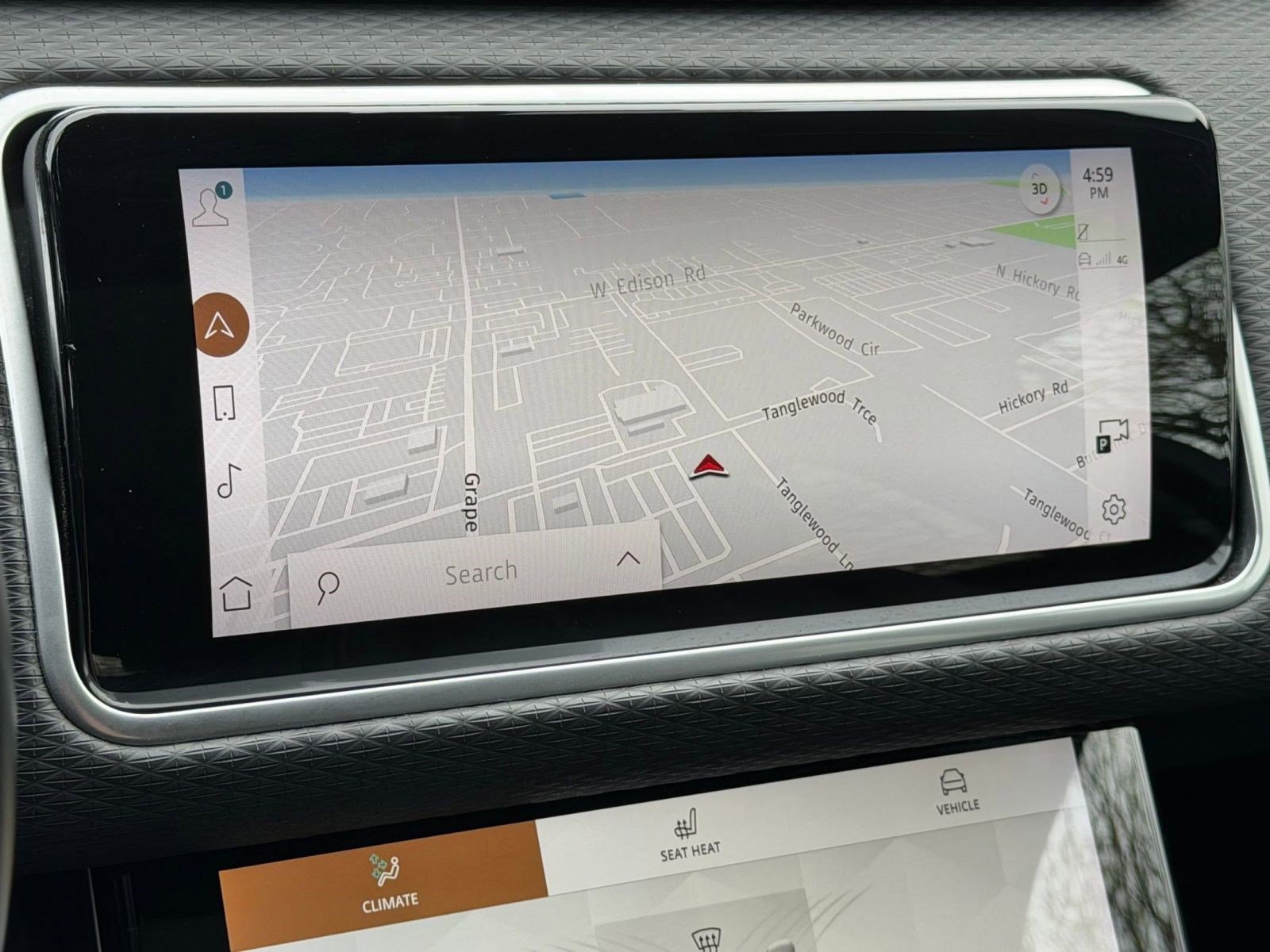 Used 2022 Land Rover Range Rover Velar R-Dynamic S image 28