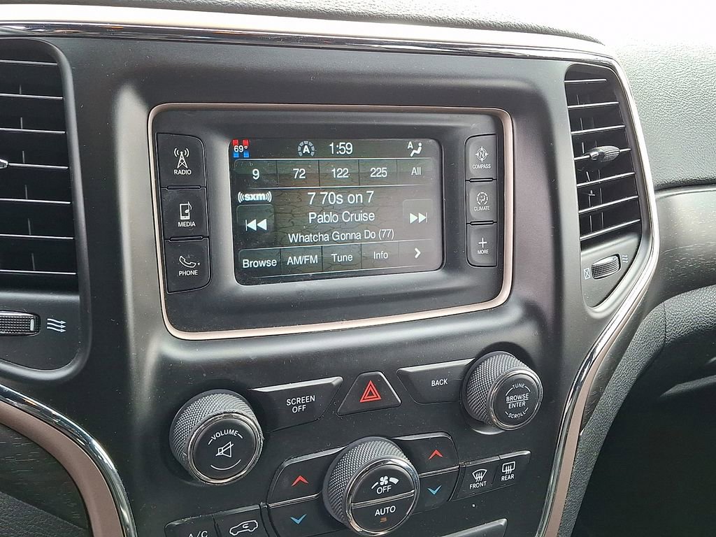 Used 2015 Jeep Grand Cherokee Laredo w/ Quick Order Package 23E image 3